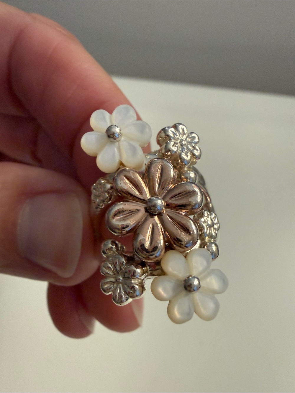 Two-Tone Floral Statement Ring in Sterling Silver and Rose Gold - Picture 4 of 4